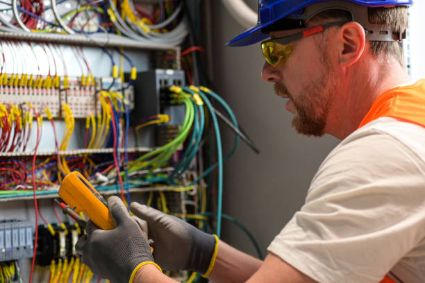 Best Affordable Emergency Electrician  in Moraine, OH